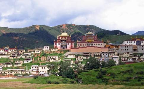 Zhongdian, Songzanlin Klooster