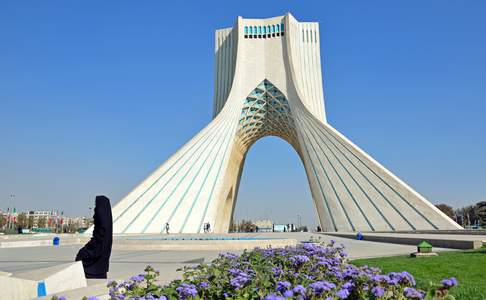 De Azadi Toren, Teheran