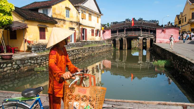 Hoi An is een klein sfeervol dorpje wat goed per voet te verkennen is.