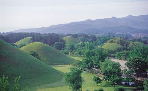 Gyeongju, Tumuli Park, Daereungwon