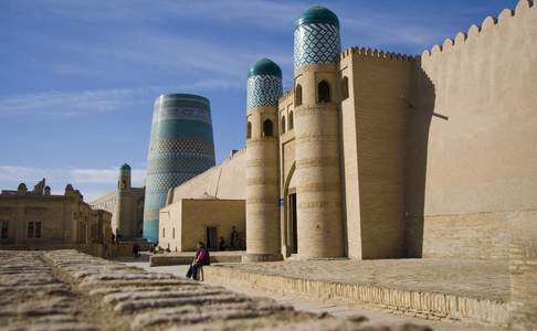 De Kukhna Ark in Khiva. Hier woonde de emir met zijn harem