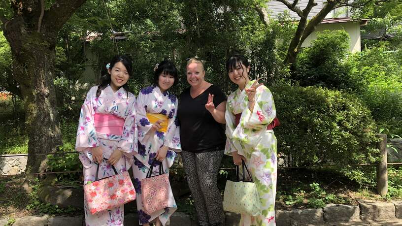 Een fotomoment met dames in een kimono kan eigenlijk niet ontbreken aan je bezoek aan Kyoto
