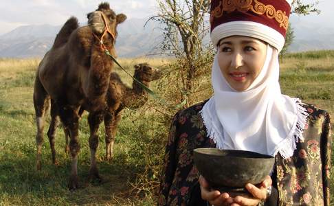 Een hartelijk welkom met een kopje thee, Han Chinese in Karakol