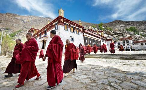 Lhasa, Sera Klooster