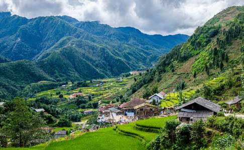 Uitzicht over de omgeving van Sapa